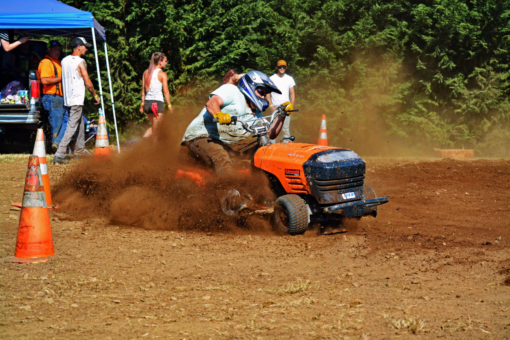 Lawn mower race