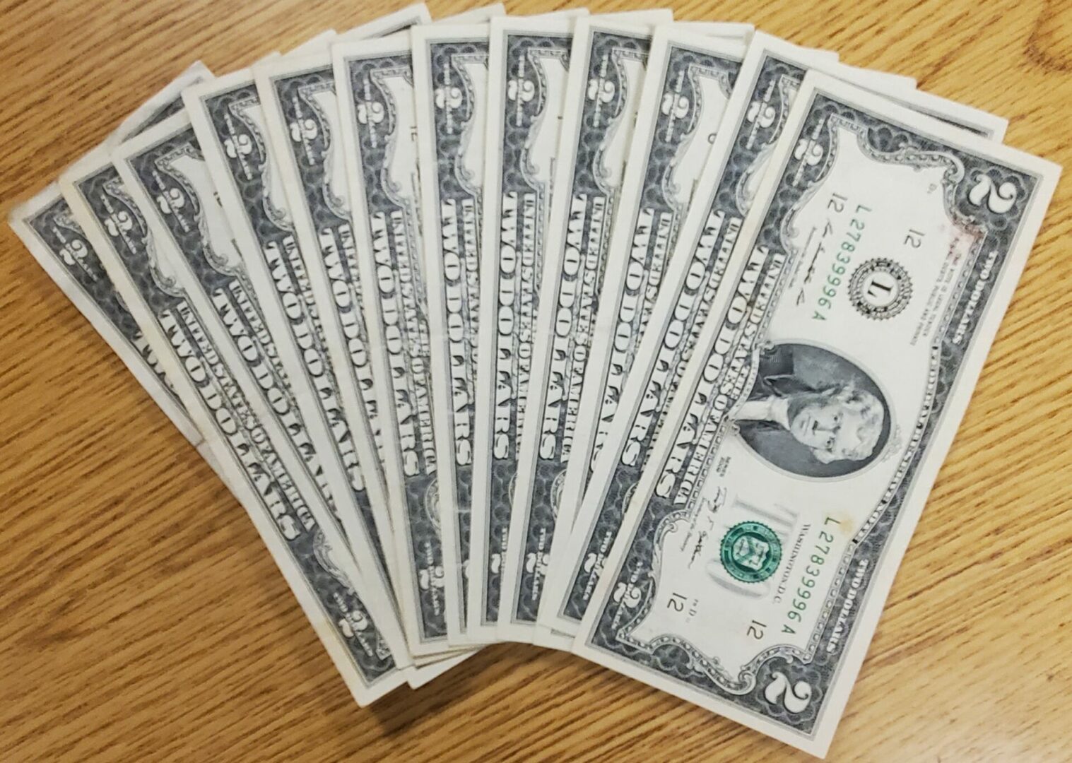 2 dollar 5