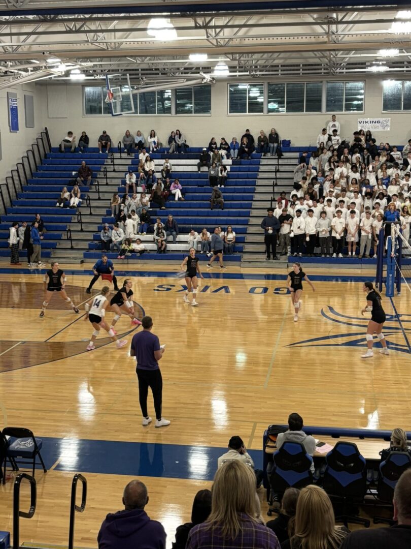 Lake Stevens vs Curtis Volleyball