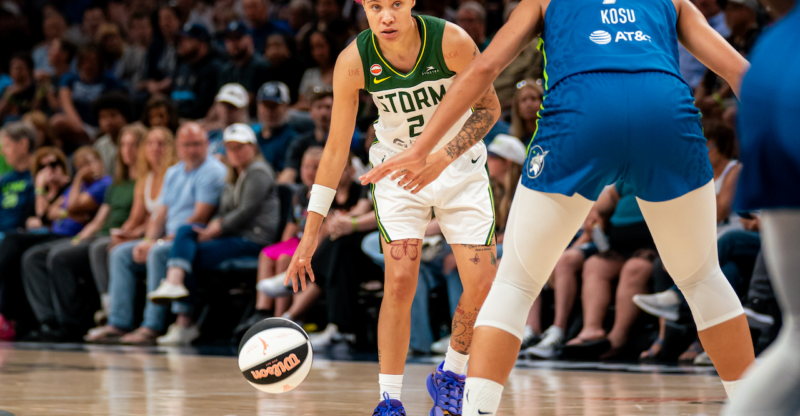 seattle storm lynx 68